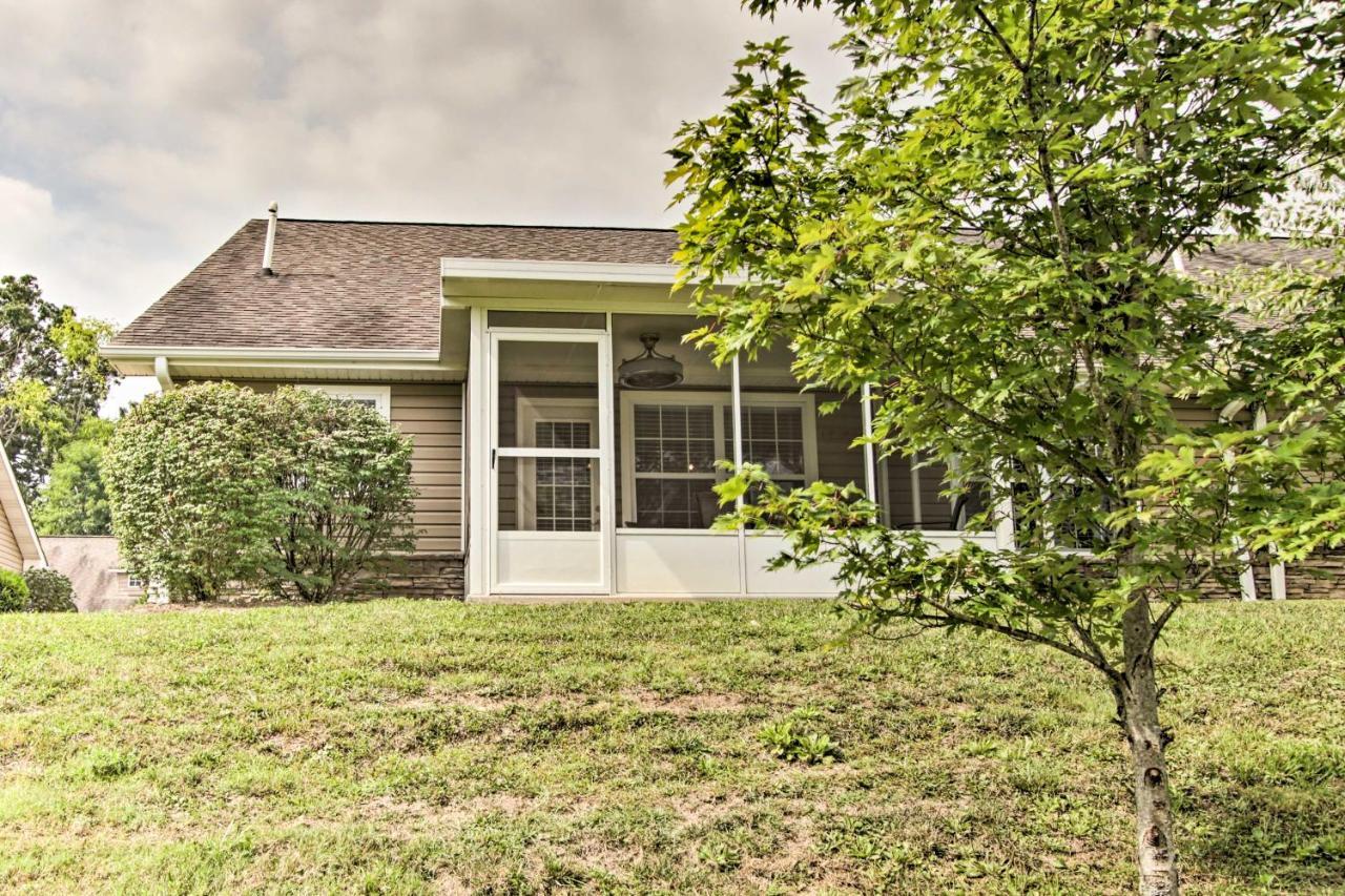 Home With Community Pool - 2 Miles To The Island! Pigeon Forge Exterior foto